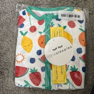 NIB Squeeze the day little Sleepies